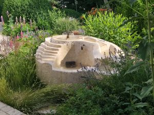 Gartenbrunnen in Aindling